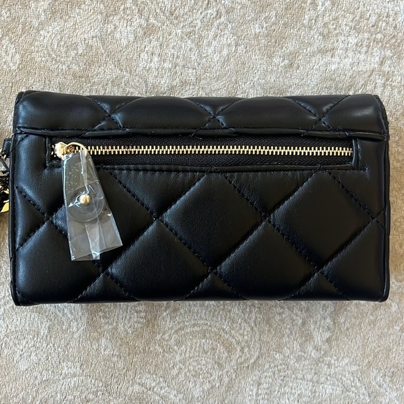 Brand New Steve Madden Chevron Quilted Trifold Wristlet Wallet Card Organizer - Picture 10 of 15